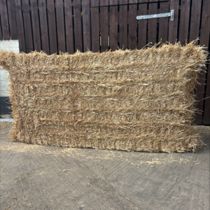 Straw - 8ft 4x3